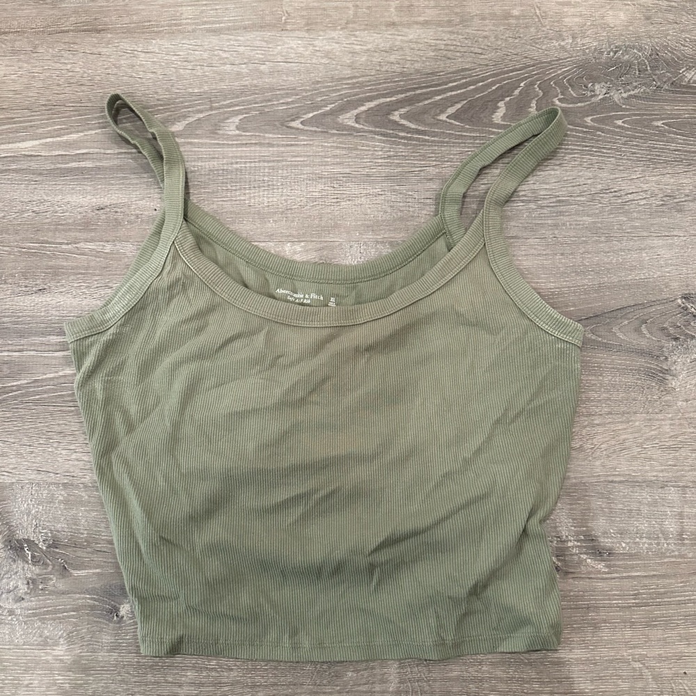 Green ribbed Abercrombie tank top. Size XL.